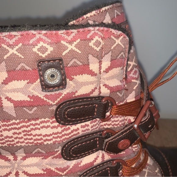 UGG Brown Decatur Nordic Snowflake Winter Boots 9 - Picture 3 of 13